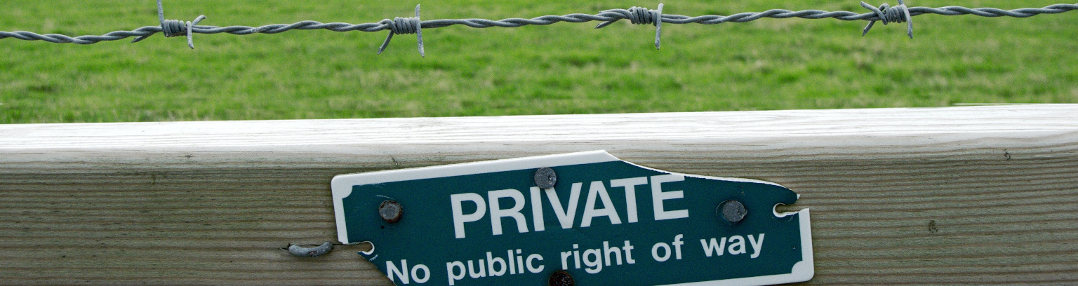 Photo: Barb Wire with a Sigen that says "Private: No public right of way. G20 is an exclusive Club